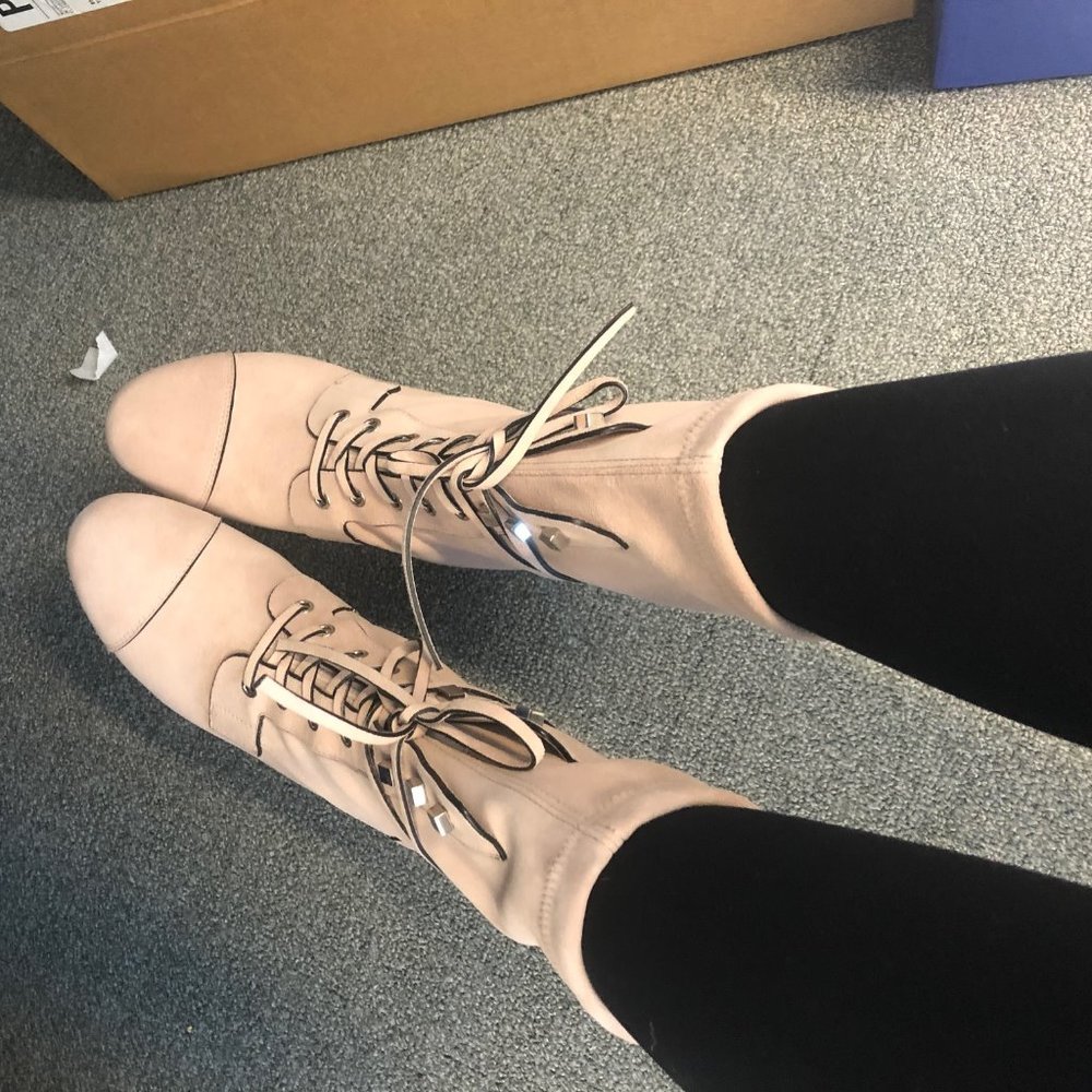 Stuart Weitzman Veruka Boots Size 8